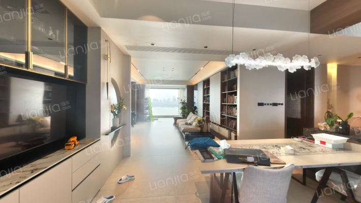 江御二手房实景图