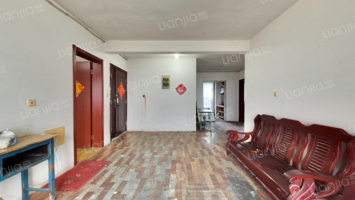 嘉湖景园二手房实景图