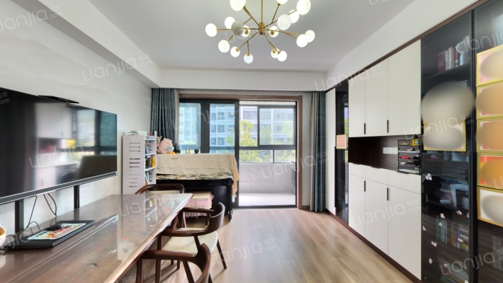 保利月映庭二手房实景图