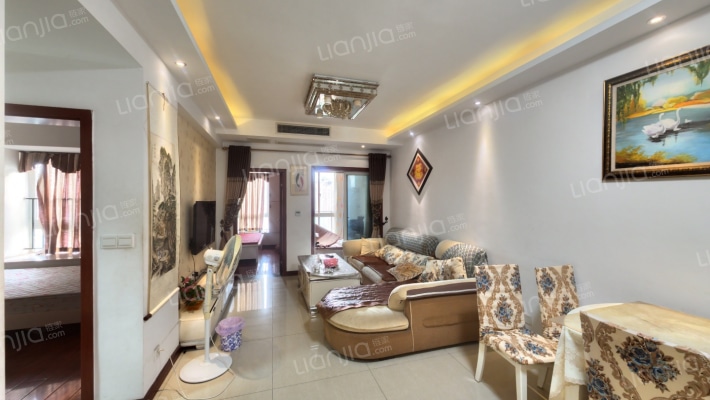 锦江华府二手房实景图