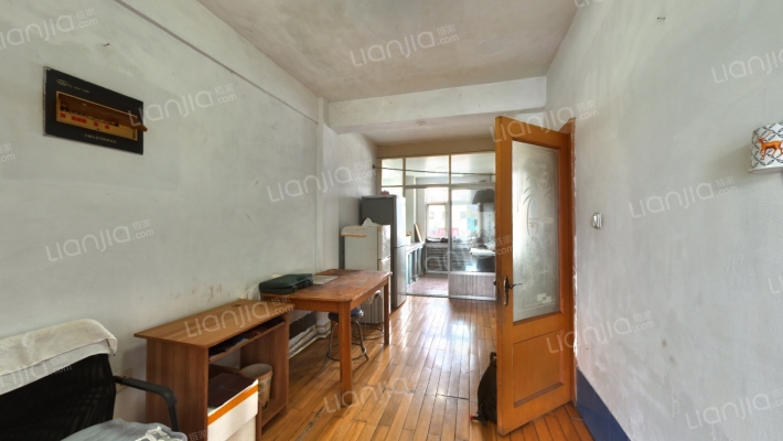 滨河小区二手房实景图