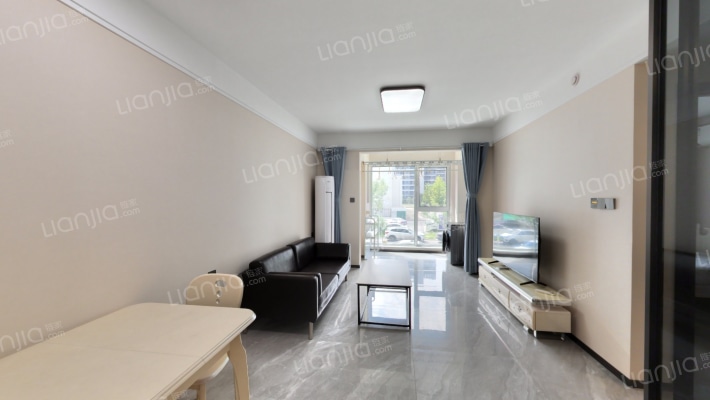 万科滨江都会（秀湾园）二手房实景图