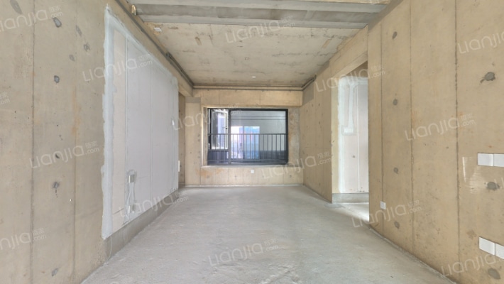 蔚蓝左岸花园二手房实景图