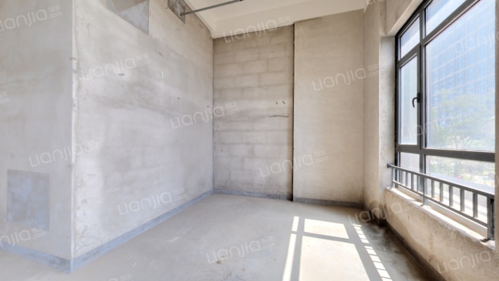 明都公馆二手房实景图