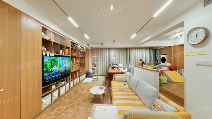 云峰原著二手房实景图