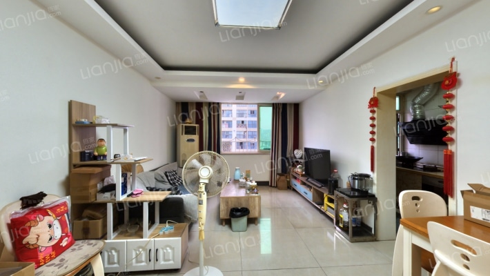 龙家秀色二手房实景图