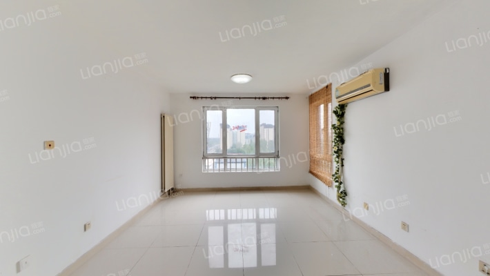 鸿坤理想城派郡18号院二手房实景图