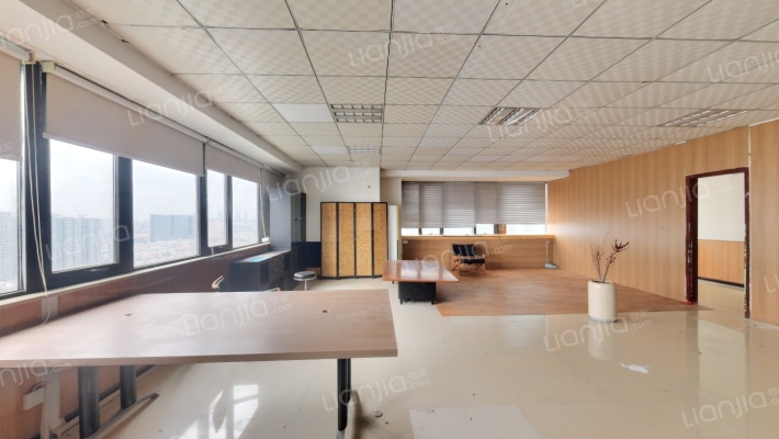 建业置地广场二手房实景图