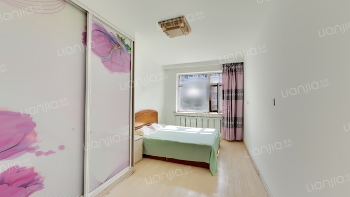 南山路站前小区二手房实景图