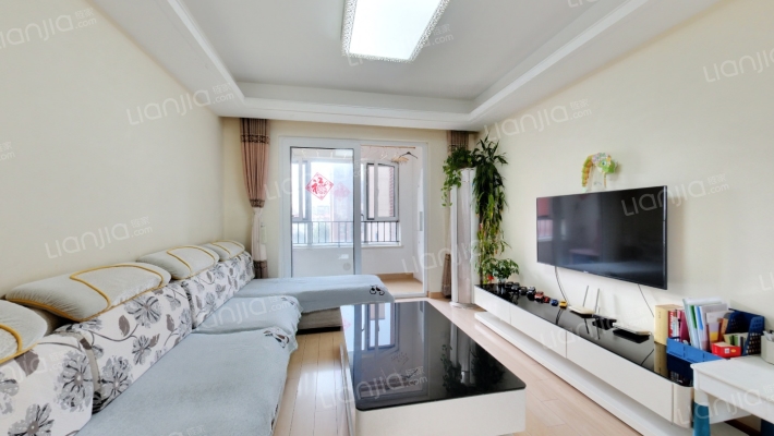 万科春阳花园二手房实景图