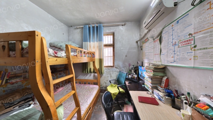 政六街24号院二手房实景图