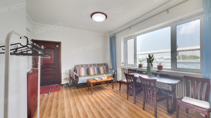 沈铁站北新居B区二手房实景图