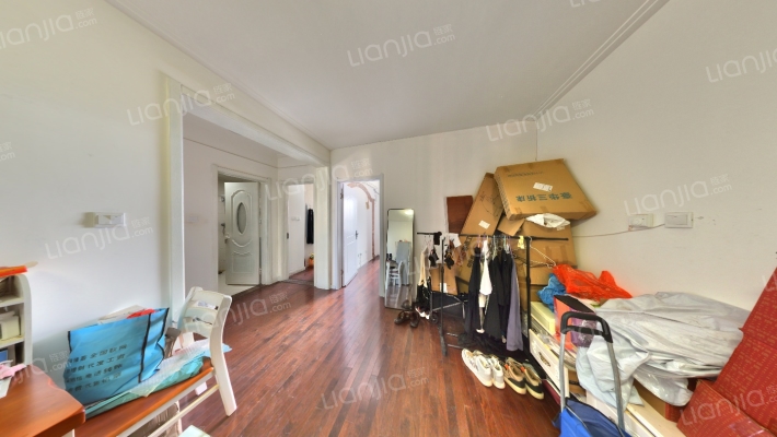 一里城二期青年客二手房实景图