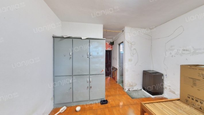 裕园公寓二手房实景图