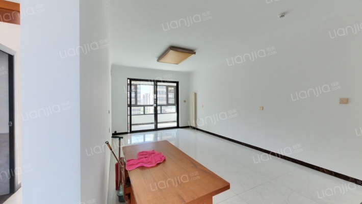 正弘中央公园林语苑二手房实景图