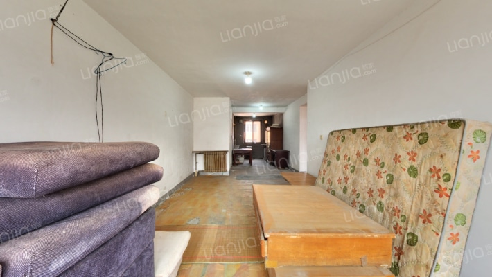 楼山后社区二手房实景图