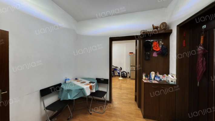 试验楼二手房实景图