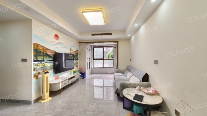 荣盛锦绣南山A区二手房实景图