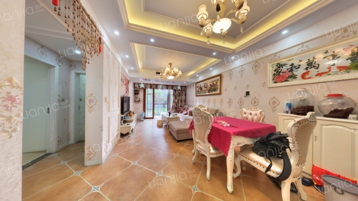 芸峰兰亭二手房实景图