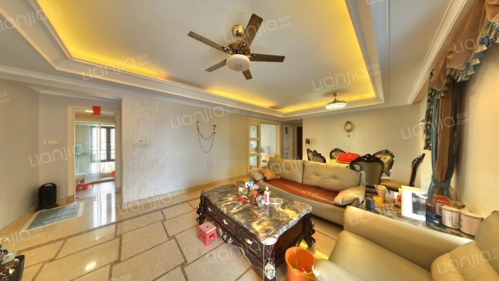 万科翡丽郡一期二手房实景图