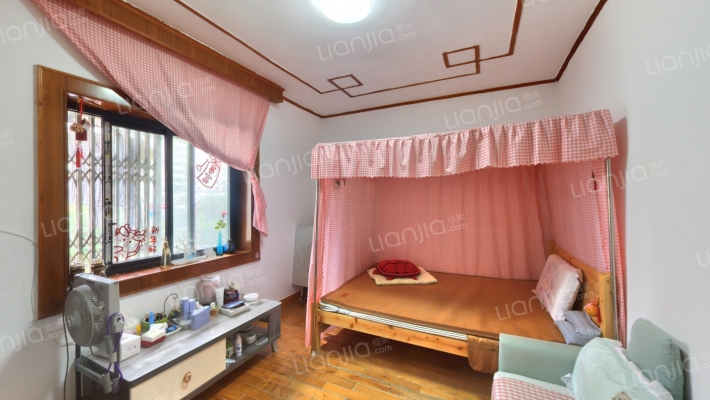 洪逸新村二手房实景图