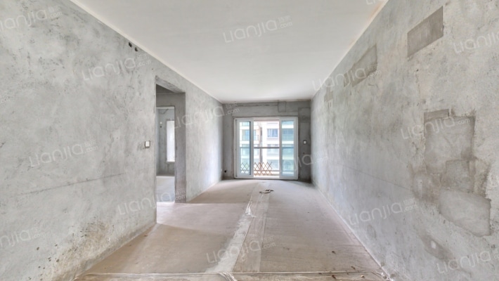 卓越蔚蓝城二手房实景图