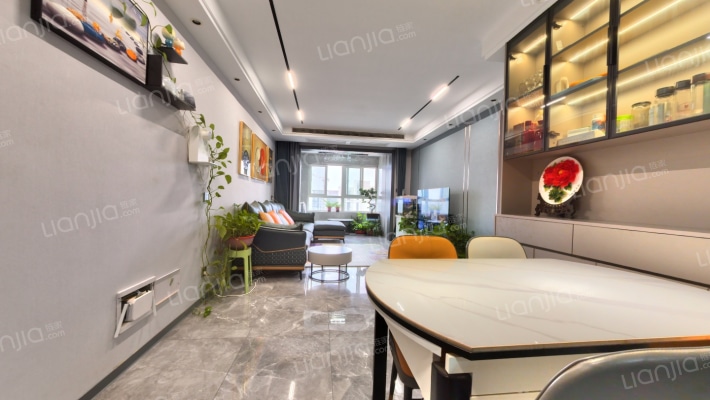 南飞鸿天锦二手房实景图