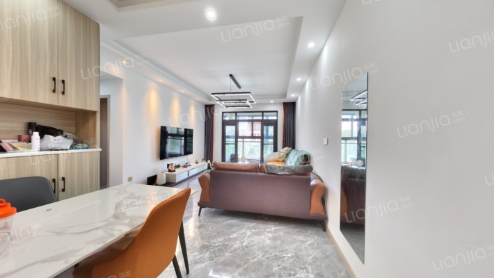 曦圆丽景二手房实景图