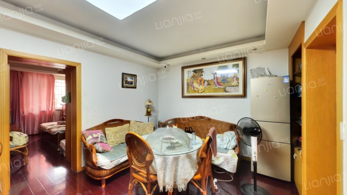 张斌社区二手房实景图