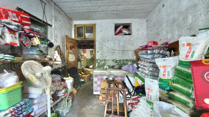 石化一生活区二手房实景图