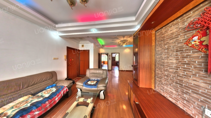 汉阳大街122号二手房实景图