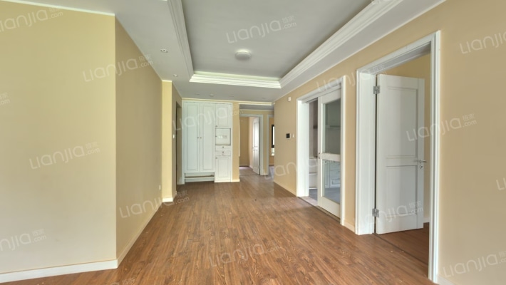 万科御澜山二手房实景图