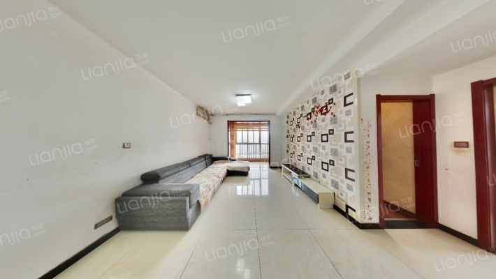 龙记帝景湾二手房实景图