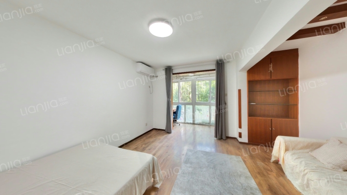 知本时代二手房实景图