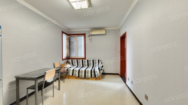 紫郡长安二手房实景图