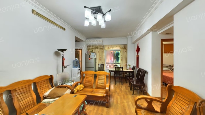 羊和园二手房实景图