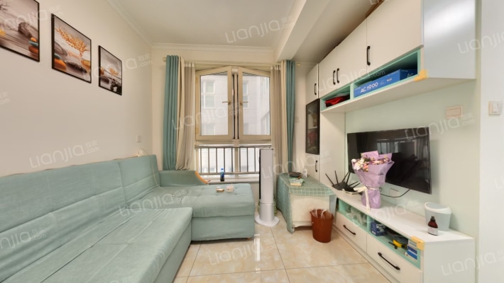 尚品格蓝二手房实景图