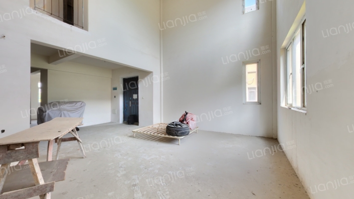 绿地城南岛太白湖畔C区二手房实景图