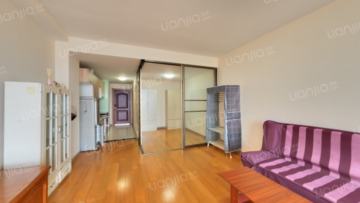 金色年华公馆二手房实景图