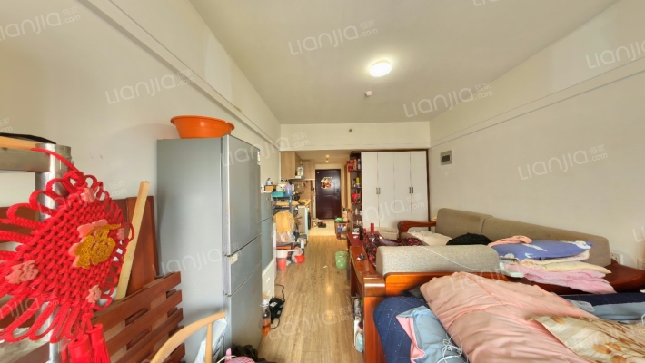 绿地城市大脑数字产业小镇二手房实景图