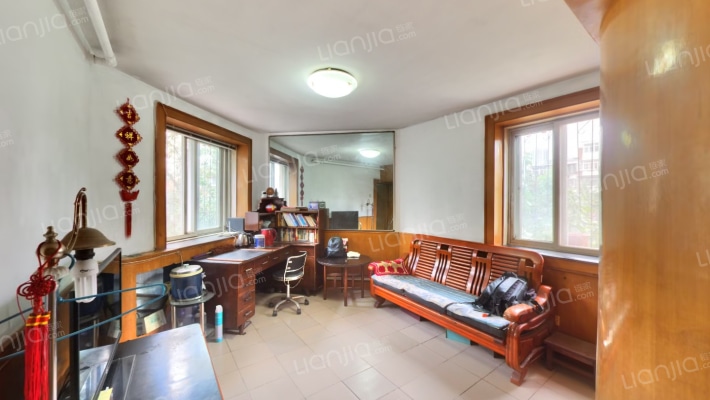 园川里二手房实景图