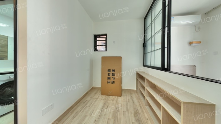 西海湾公寓二手房实景图