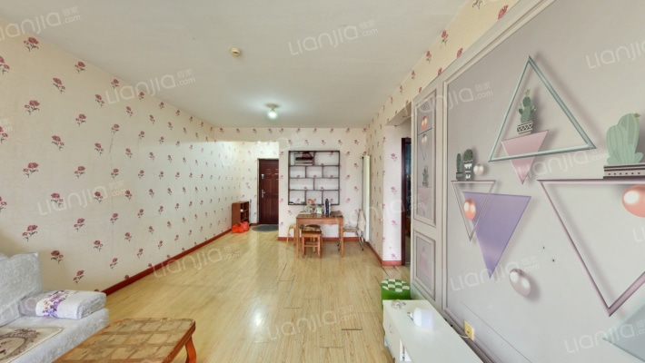 文富居二手房实景图