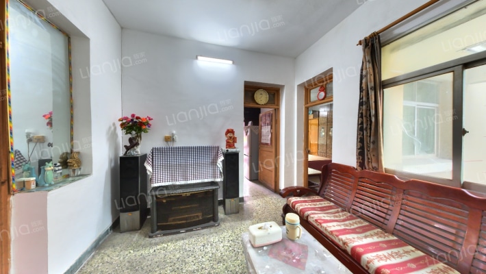 苦楝子小区二手房实景图