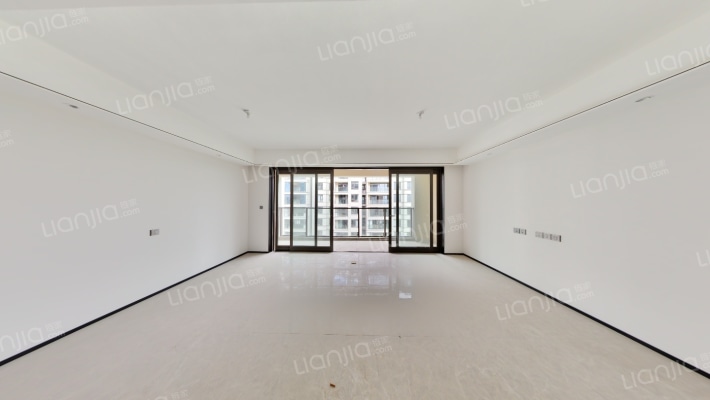 保利拾光年二手房实景图