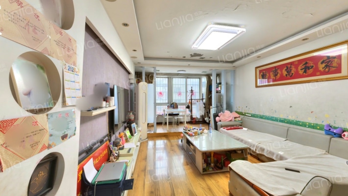 金城逸品A区二手房实景图