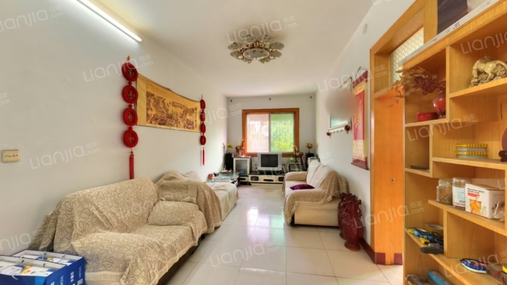 群英小区二手房实景图