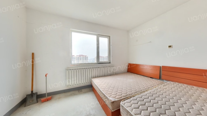 龙槐雅苑二手房实景图