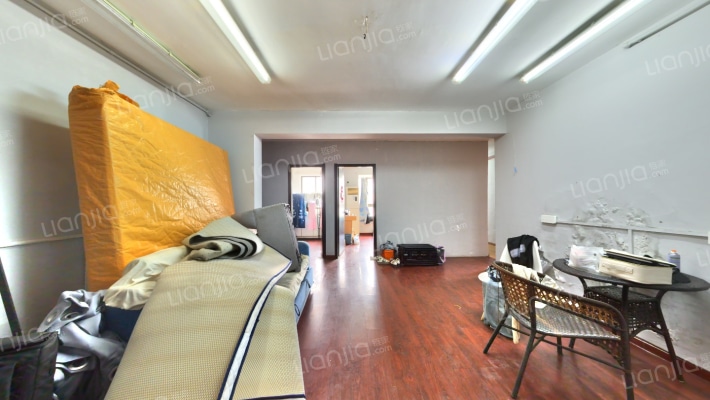 晶晶大厦二手房实景图