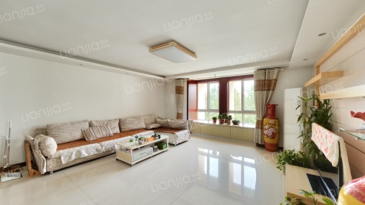 华湖苑二手房实景图